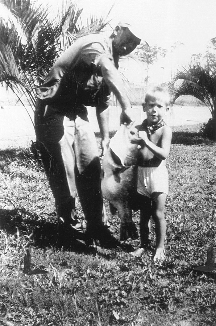 George Perry & lobina.jpg